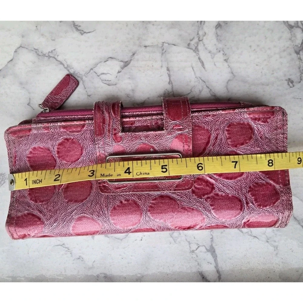 KENNETH COLE REACTION Women Rose Purple 8x4 Wristlet Wallet Clutch FauxCrocodile